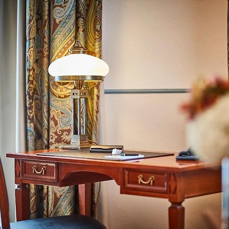 Allee Hotel Нойштадт-ан-дер-Айш Екстер'єр фото